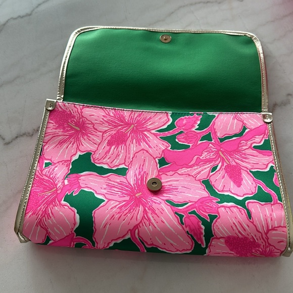 Lilly Pulitzer clutch. New - Picture 4 of 5